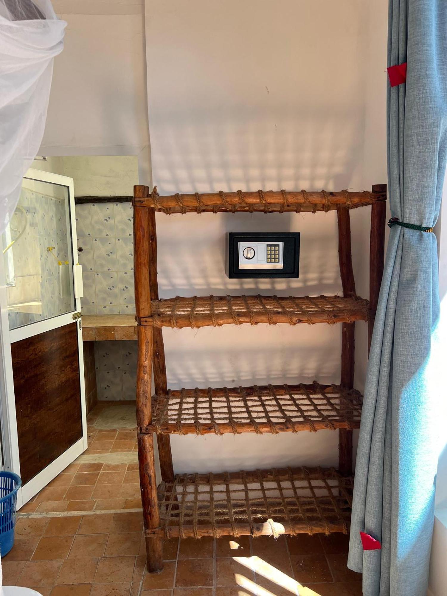 Homeland Swahili Lodge Nungwi Backpacker Apartments Budget Exterior photo