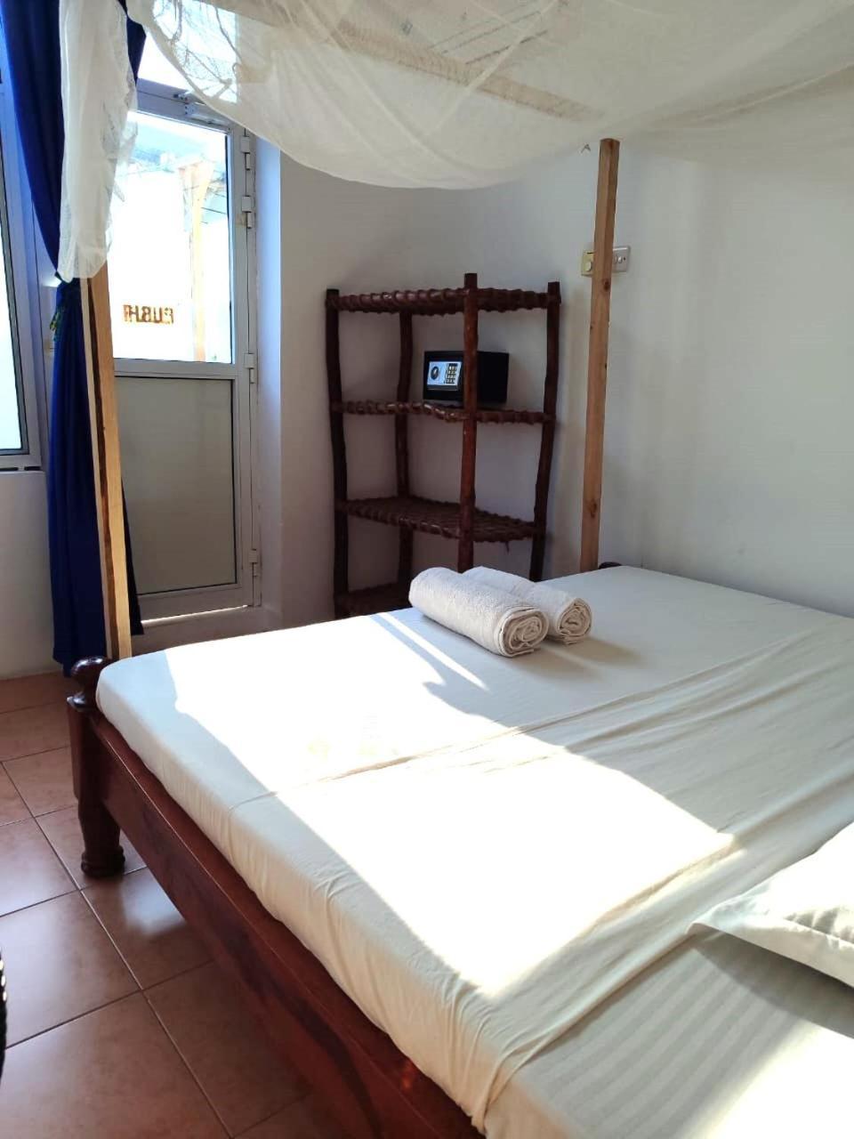 Homeland Swahili Lodge Nungwi Backpacker Apartments Budget Exterior photo