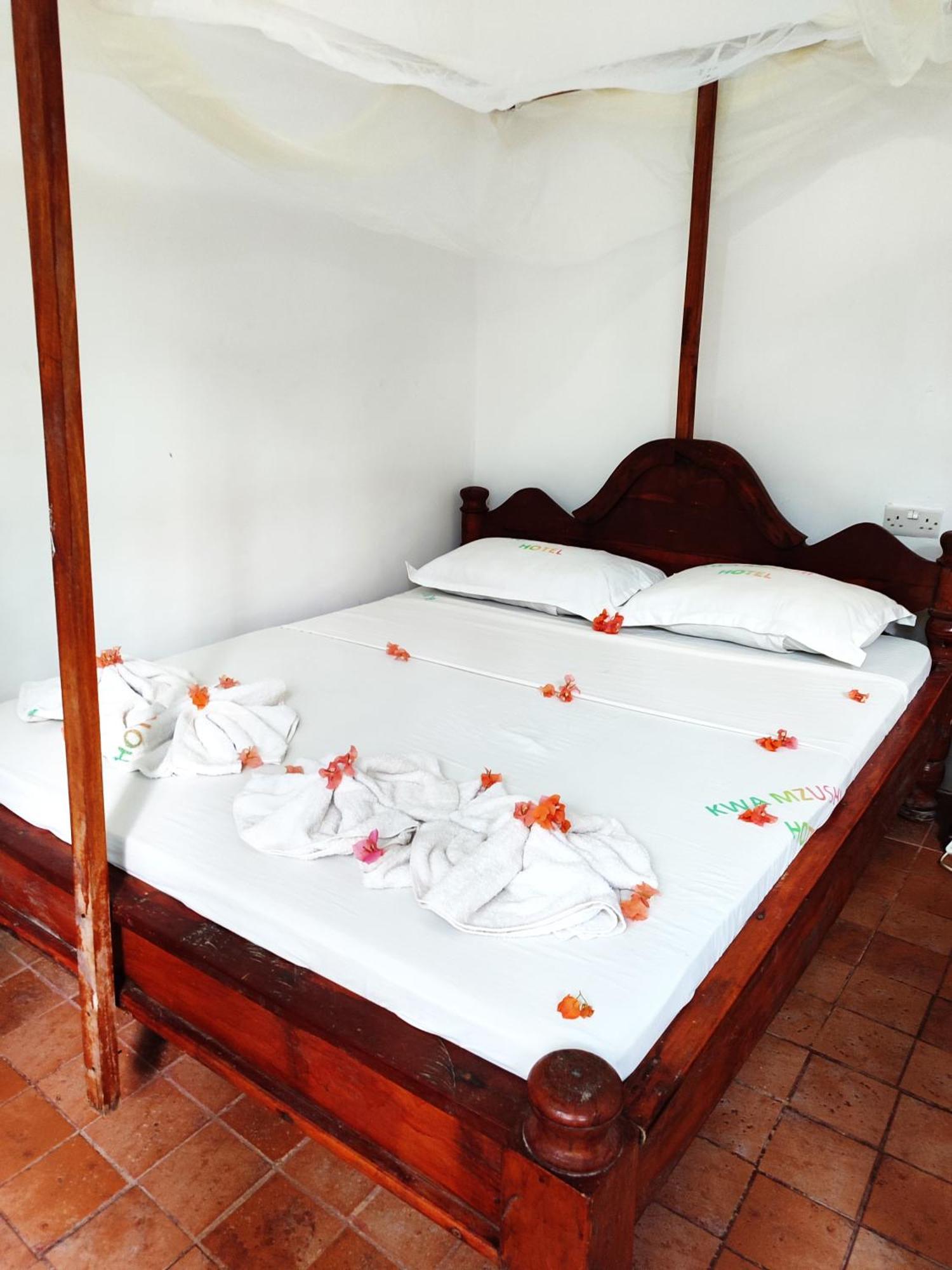 Homeland Swahili Lodge Nungwi Backpacker Apartments Budget Exterior photo